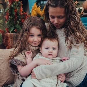 Meet your Posher, Halisha